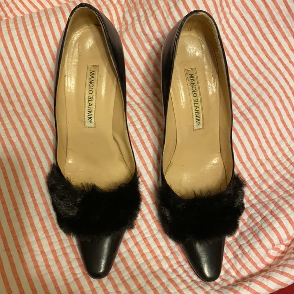 Manolo Blahnik 3 inch pumps